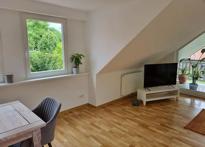 Schoene Naturnahe Und Ruhige Lejlighed